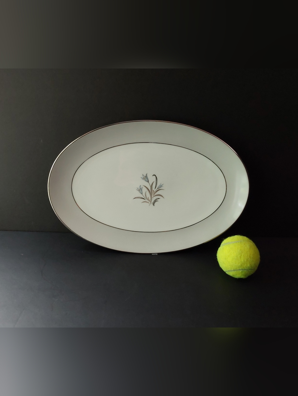 Noritake BLUEBELL Oval Serving Platter 14" x 10"